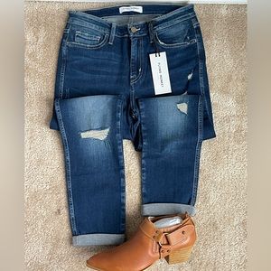 NWT Flying Monkey Platinum Santa Monica Mid Rise Jeana